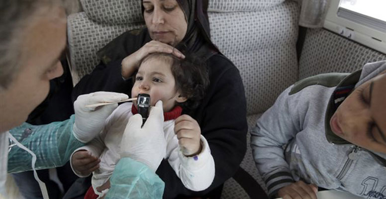 Στο νοσοκομείο 80 μετανάστες από οξεία τροφική δηλητηρίαση