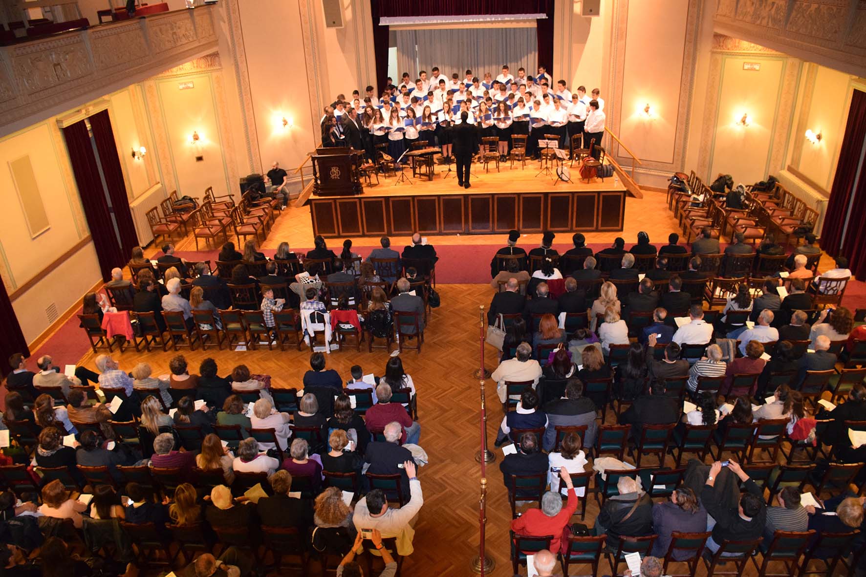 Η εκκλησιαστική σχολή Κρήτης σε μουσική συναύλια στην Αθήνα