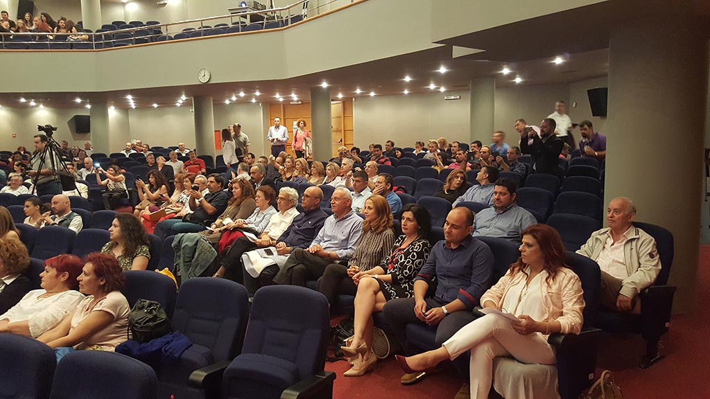Η έναρξη του πανελλήνιου συνεδρίου της ΠΕΕ-ΟΤΕ στο Πνευματικό κέντρο Χανίων
