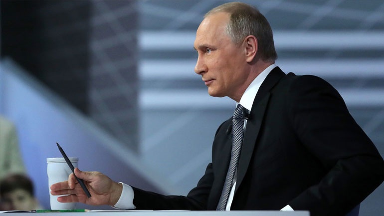 Ο Πούτιν θέλει συμφωνία για πάγωμα της παραγωγής πετρελαίου
