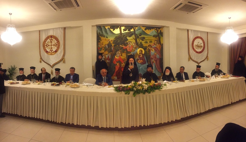 Νέες αιχμές Οικουμενικού Πατριάρχη στο επίσημο δείπνο στην Κίσαμο (φωτο)