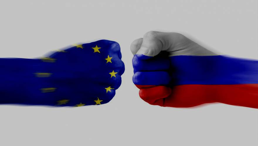 Σύνοδος του ΝΑΤΟ στη Βαρσοβία και κυρώσεις της ΕΕ κατά της Ρωσίας