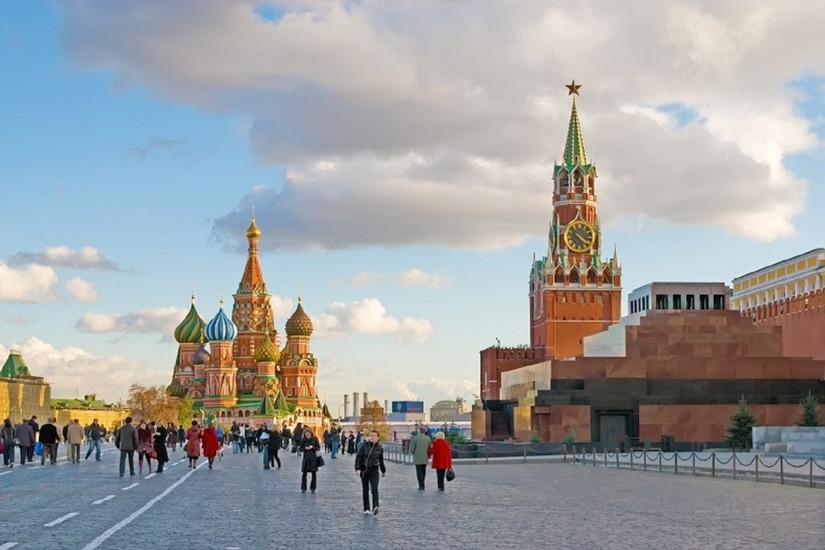 Πράσινο φως από τη Μόσχα: Επιστρέφουν οι Ρώσοι στην Τουρκία