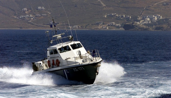 Σκάφος με 5 άτομα εξέπεμψε SOS ανοιχτά της Γραμβούσας