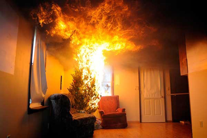 Κρήτη: Tο σπίτι τους καίγονταν ενώ εκείνοι απουσίαζαν