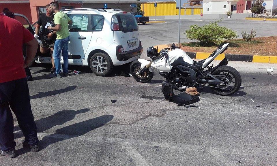 Χανιά: Άγιο είχε οδηγός μηχανής που συγκρούστηκε με αυτοκίνητο (φωτο)