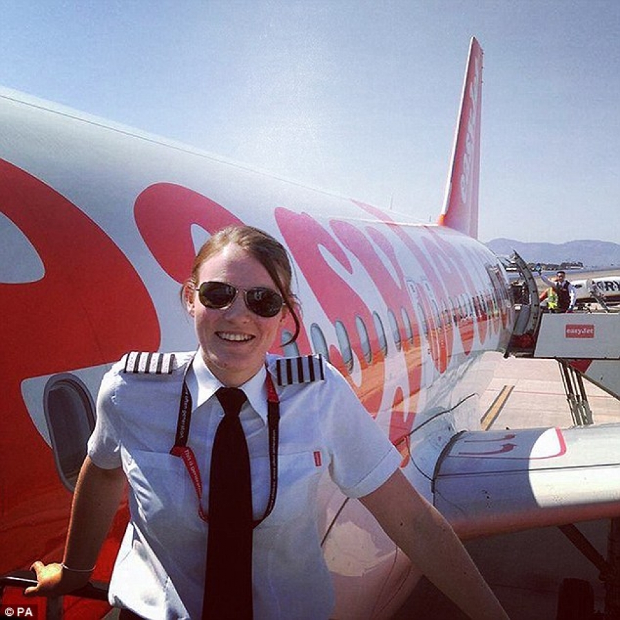 Η νεότερη γυναίκα πιλότος στον κόσμο – Είναι μόλις 26 ετών