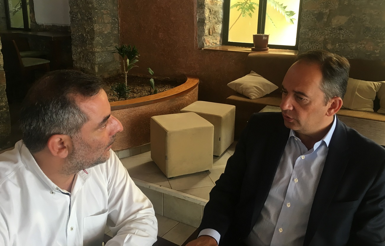 Συνάντηση του Δημάρχου Γ. Στεφανάκη με τον βουλευτή Λασιθίου Γ. Πλακιωτάκη