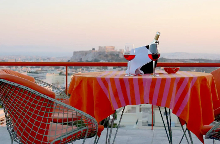 5.000 σπίτια νοικιάζονται αυτό το μήνα στην Αθήνα μέσω Airbnb