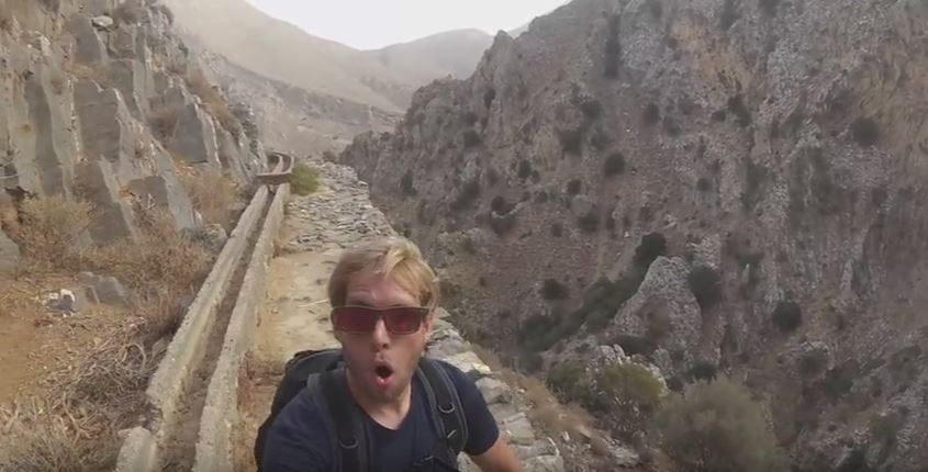 Το αστείο βίντεο απο την Κρήτη ενός Τσέχου τουρίστα που έγινε Viral