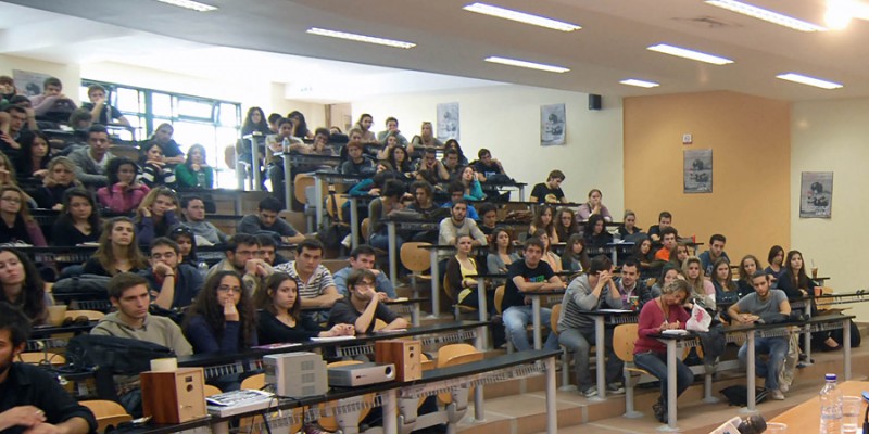 Στις 3.000 οι έλληνες φοιτητές που σπουδάζουν στην Βουλγαρία!