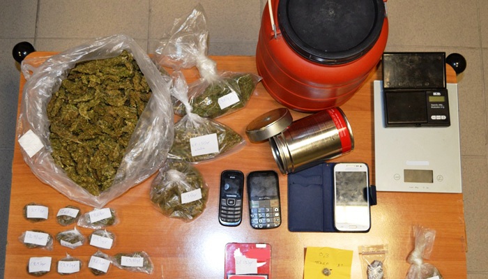Πιάστηκαν την στιγμή της αγοραπωλησίας ναρκωτικών – Τέσσερις συλλήψεις