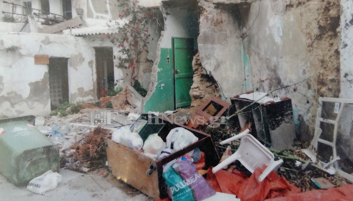 Δυσωδία και βρόμα στην συνοικία Λάκος στο κέντρο του Ηρακλείου (φωτο)