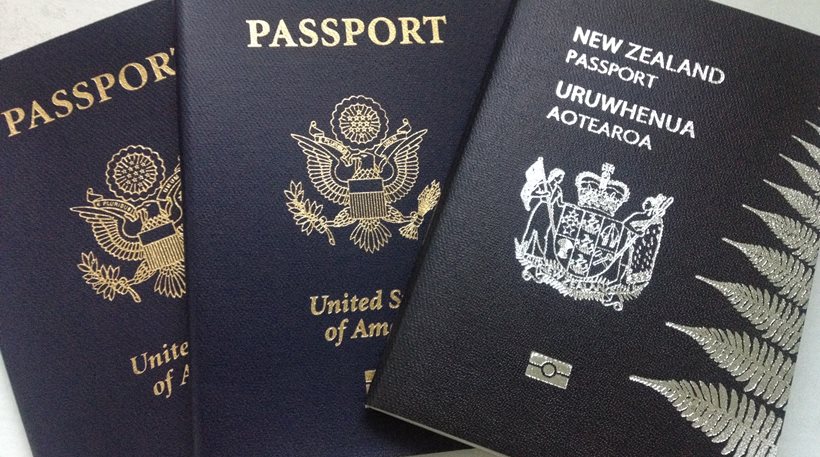 Νέες δεκάδες συλλήψεις για πλαστά διαβατήρια στο αεροδρόμιο Ηρακλείου