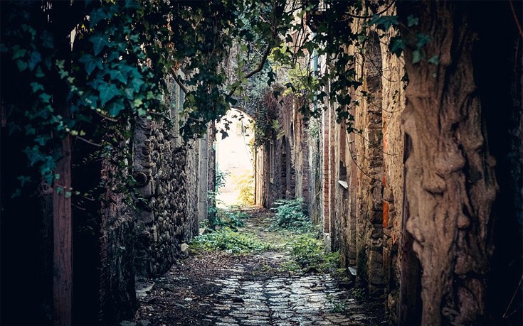 Η ιταλική πόλη «φάντασμα» που εγκαταλείφθηκε μετά από σεισμό