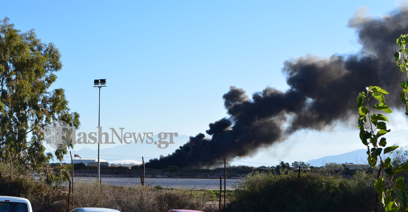Στις φλόγες ένα F16 στο αεροδρόμιο Χανίων