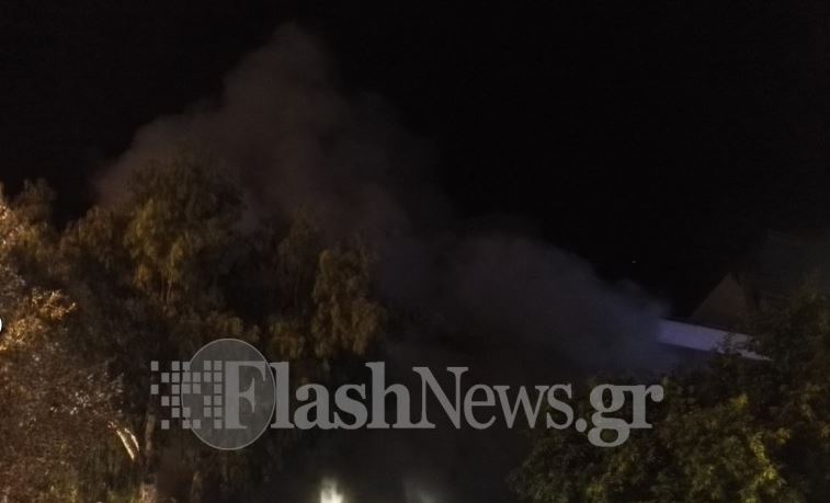 Χανιά:Ταρακουνήθηκε η πλατεία Δικαστηρίων από έκρηξη σε εστιατόριο (φωτο)