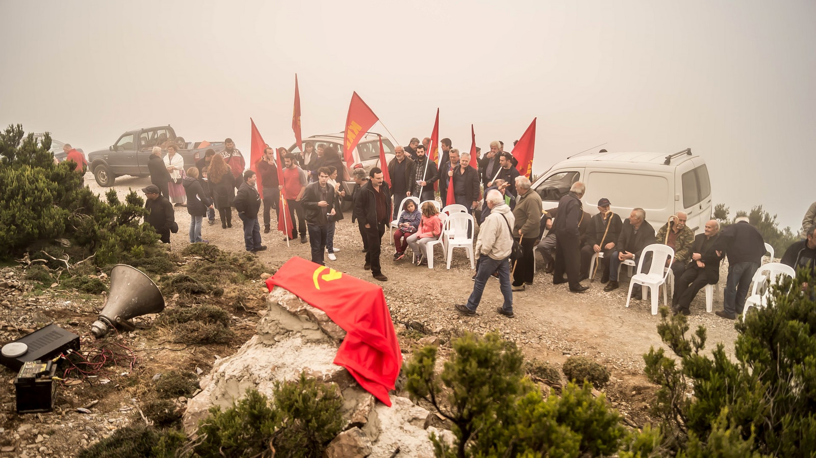 Εκδήλωση μνήμης του ΚΚΕ στο Αποπηγάδι που είναι θαμμένοι αντάρτες του ΔΣΕ