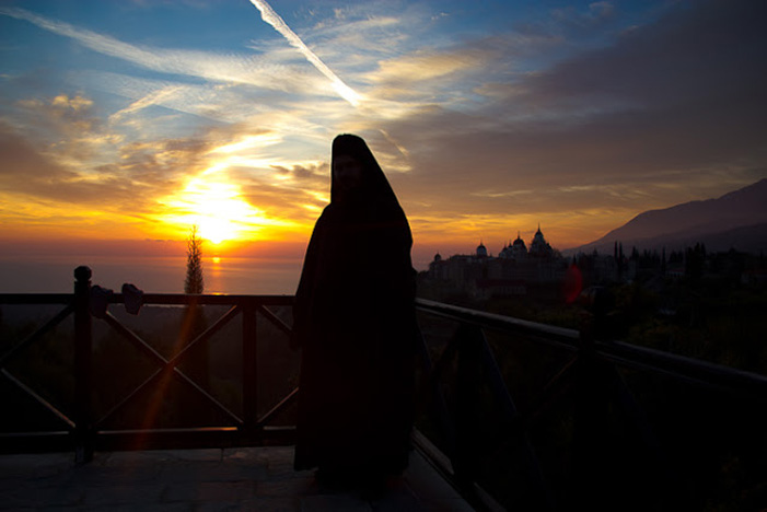 Μήνυση κατά παντός υπευθύνου κατέθεσε ο μοναχός της Αγίας Τριάδας στα Χανιά