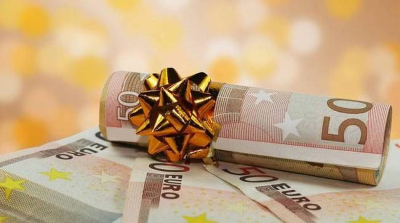 ΟΑΕΔ: Ξεκινάει η καταβολή δώρου Χριστουγέννων και επιδομάτων ανεργίας