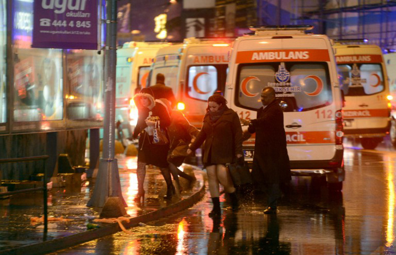 Το ελληνικό ΥΠΕΞ καταδικάζει την πολύνεκρη επίθεση στην Κωνσταντινούπολη