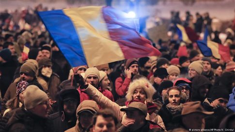 «Οργή και απελπισία» για τη διαφθορά στη Ρουμανία