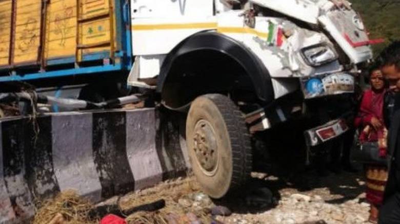 Φορτηγό έτρεχε με υπερβολική ταχύτητα και σκόρπισε το θάνατο στην Ινδία