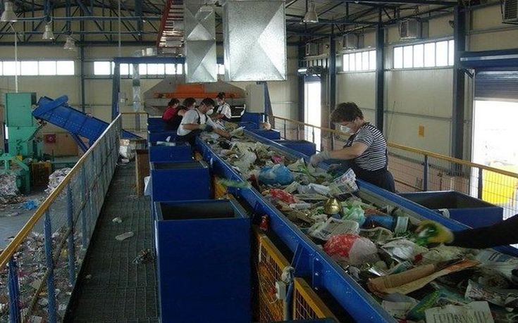 Συνεχίζονται οι κινητοποιήσεις στο εργοστάσιο ανακύκλωσης στο Ηράκλειο