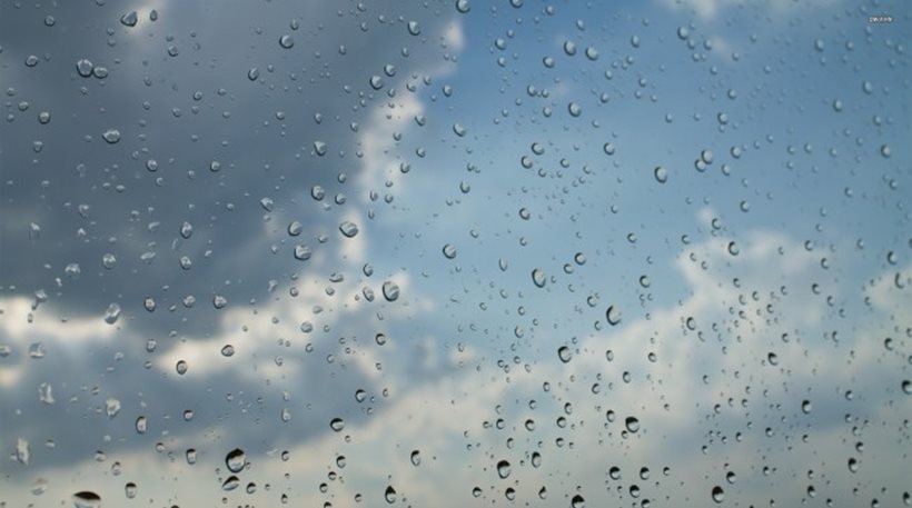 Πώς η βροχή βοηθά τα μικρόβια να να «ταξιδεύουν» σε μεγάλες αποστάσεις