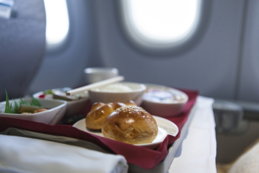 Το πιο αηδιαστικό φαγητό αεροπλάνου – Ποια εταιρεία το σερβίρει