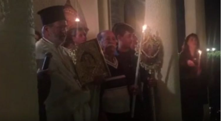 Όταν ο Παπάς στην Κρήτη φωνάζει πυρ…. πριν από το Χριστός Ανέστη (βίντεο)