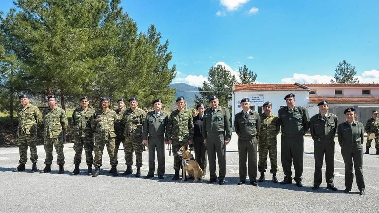 Γιατί βραβεύτηκε αυτός ο στρατιωτικός σκύλος από τις Ένοπλες Δυνάμεις