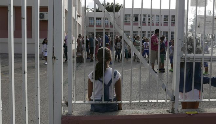 Τρεις στους τέσσερις Έλληνες μαθητές θέλουν να φύγουν στο εξωτερικό