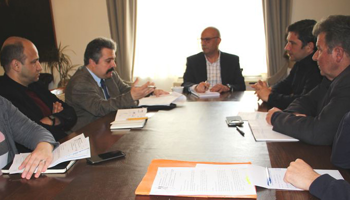 Σύσκεψη στο Δημαρχείο Χανίων για την αποκατάσταση των Νεωρίων