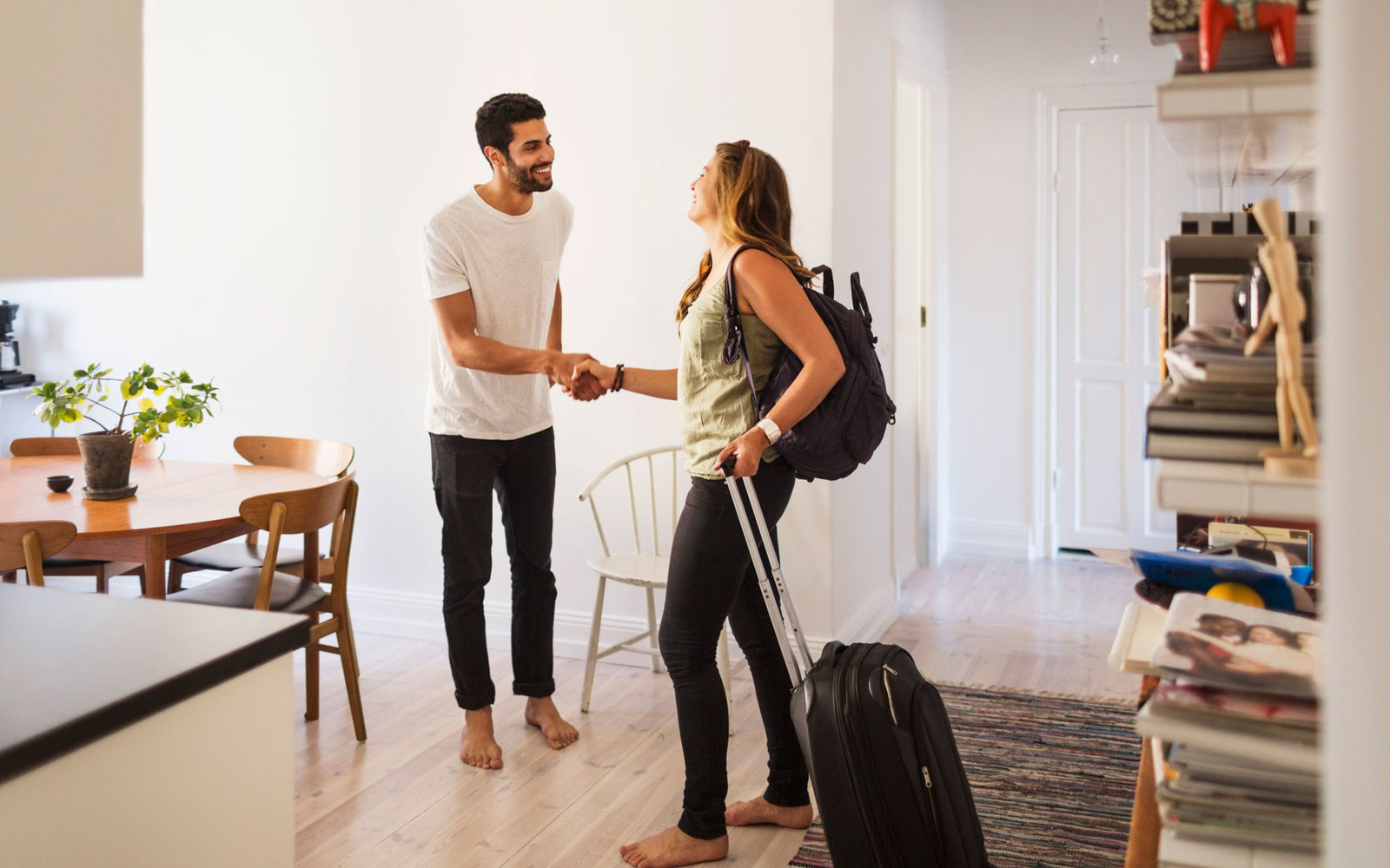 Airbnb: Έως και 45% θα φορολογούνται οι ενοικιάσεις σπιτιών σε τουρίστες