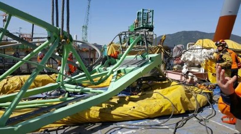Τραγωδία στη Ν.Κορέα: Γερανός 32 τόνων καταπλάκωσε έξι εργάτες σε ναυπηγείο