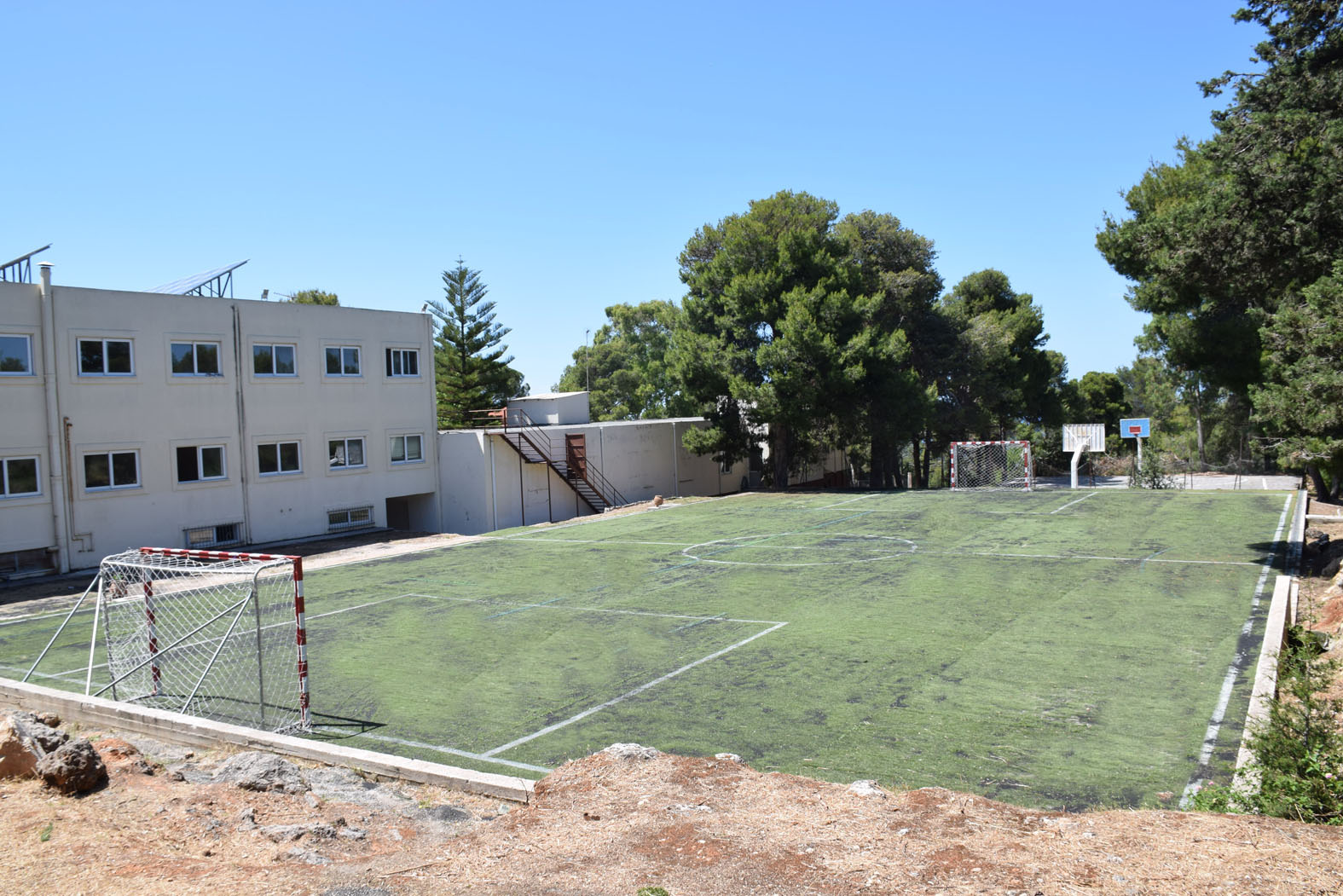 Ανακαινίστηκαν αθλητικές εγκαταστάσεις στην Πατριαρχική Σχολή Κρήτης