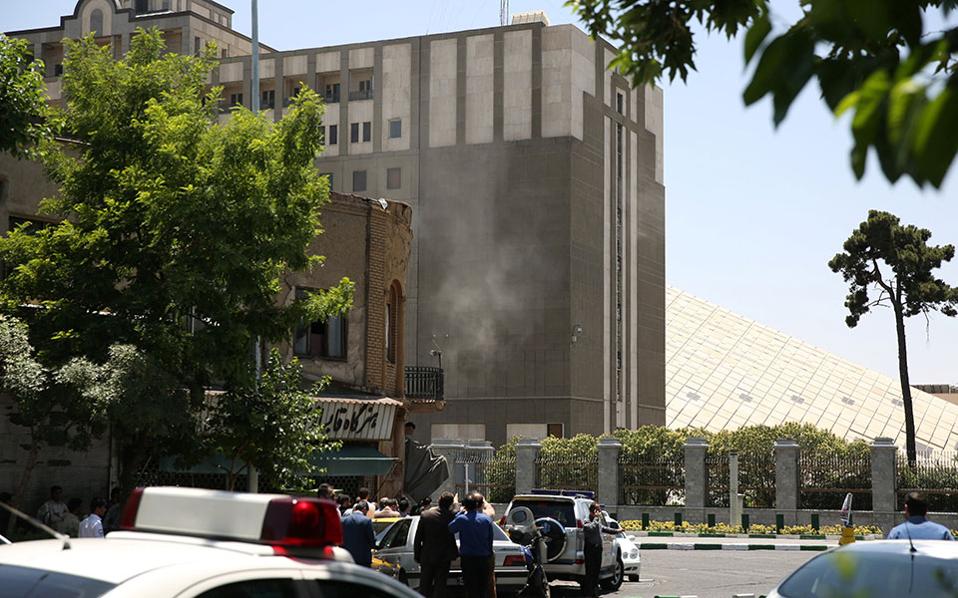 Ιράν: Στους 13 αυξήθηκαν οι νεκροί, 43 οι τραυματίες
