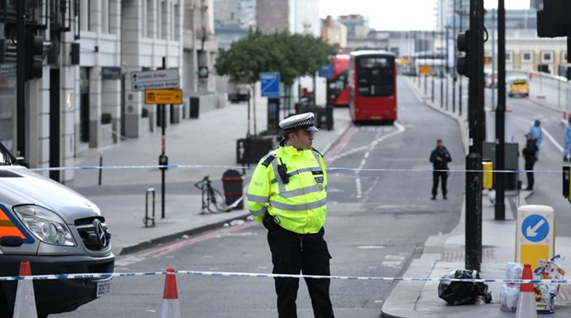 Βρετανία: Ενός λεπτού σιγή για τα θύματα της επίθεσης στο Λονδίνο