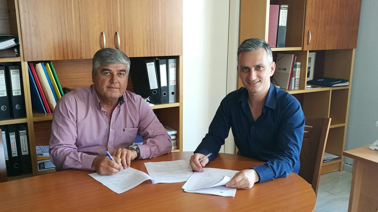 Έπεσαν οι υπογραφές για το νέο συνεργείο ηλεκτροφωτισμο δήμου Ηρακλείου