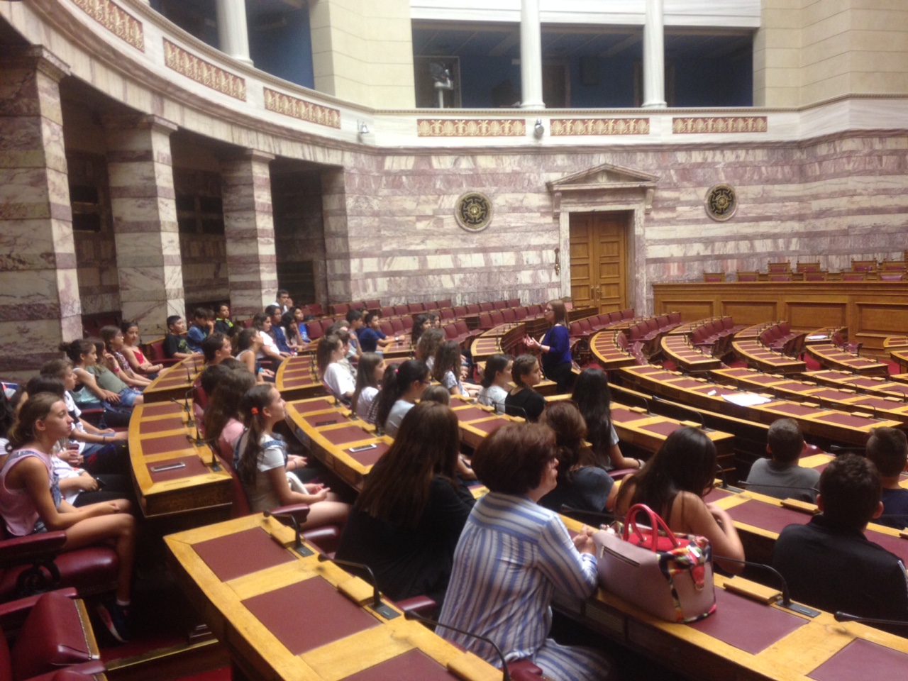 Στη Βουλή μαθητές και μαθήτριες του 47ου Δημοτικού Σχολείου του Ηρακλείου