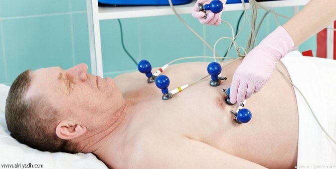 13 ηλεκτροκαρδιογράφοι σε απομακρυσμένα Περιφερειακά Ιατρεία-Κέντρα Υγείας