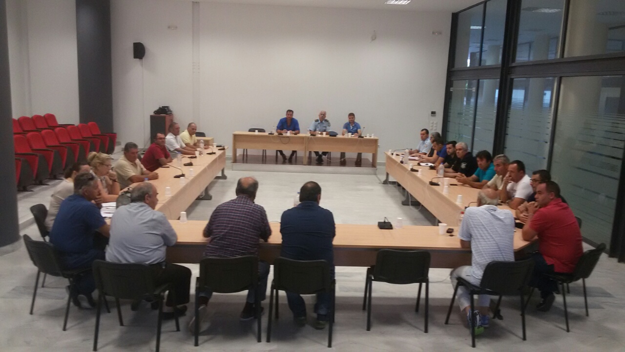 Υπηρεσιακή Συνάντηση για τα ανεπιτήρητα ζώα στον Δήμο Ιεράπετρας