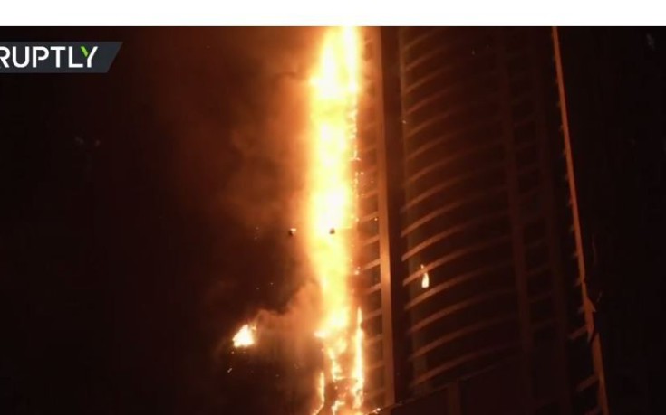 Στις φλόγες ουρανοξύστης στο Ντουμπάι – Δείτε το βίντεο