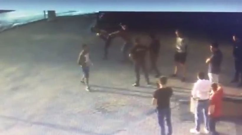 Σοκαριστικό βίντεο: Ρώσος σκοτώθηκε σε καβγά από δύο κλωτσιές στο κεφάλι