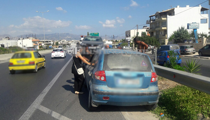 Κυκλοφοριακό κομφούζιο από δύο απανωτά τροχαία στο Ηράκλειο (φωτο)