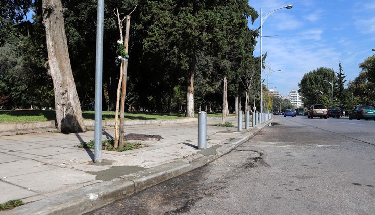 Θεσσαλονίκη: Πατέρας & γιος πήγαιναν για δουλειά και σκοτώθηκαν στο τροχαίο