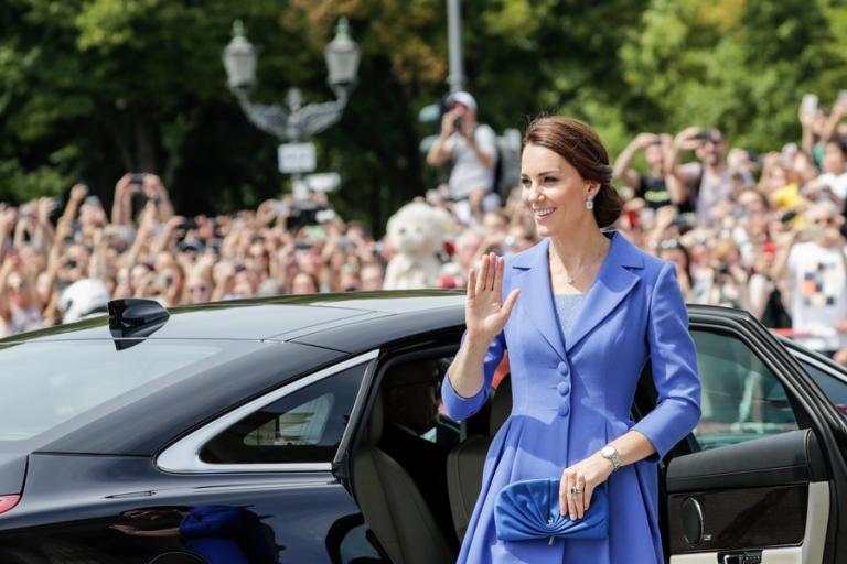Το μυστικό πίσω από το αψεγάδιαστο beauty look της Kate Middleton