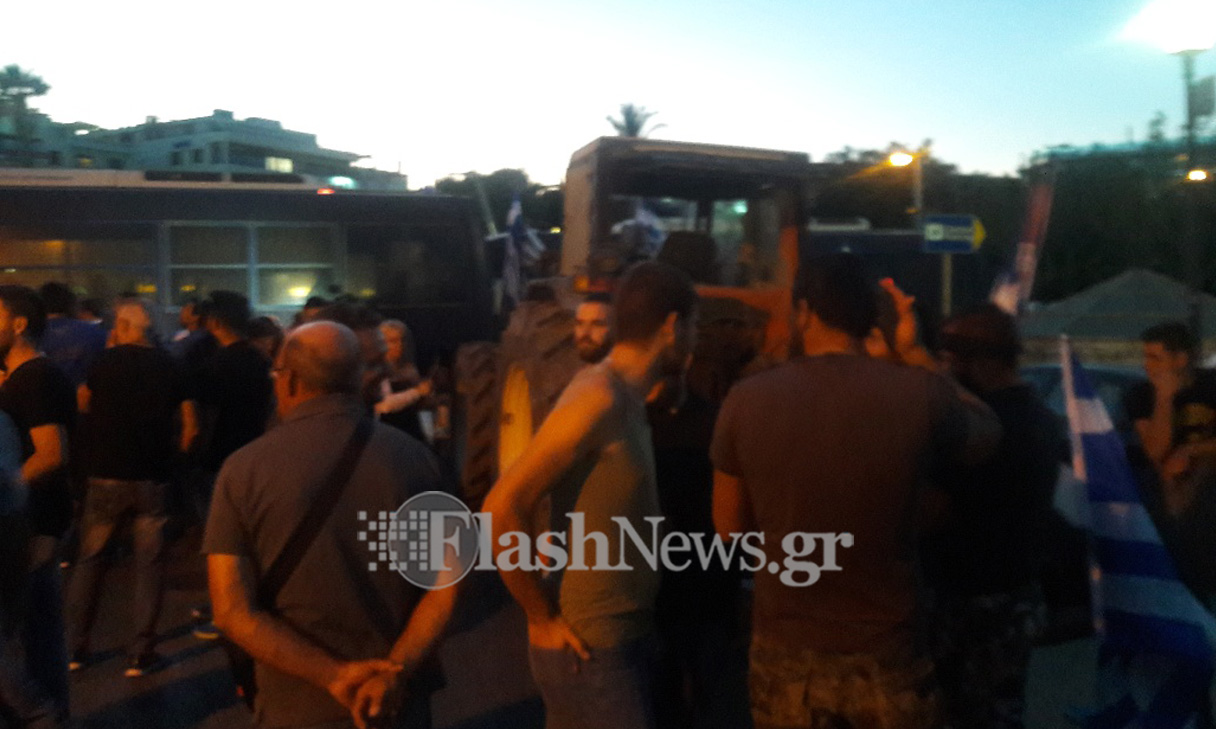 Αστακός το κέντρο του Ηρακλείου – Με συλλαλητήρια υποδέχτηκαν τον Α. Τσίπρα