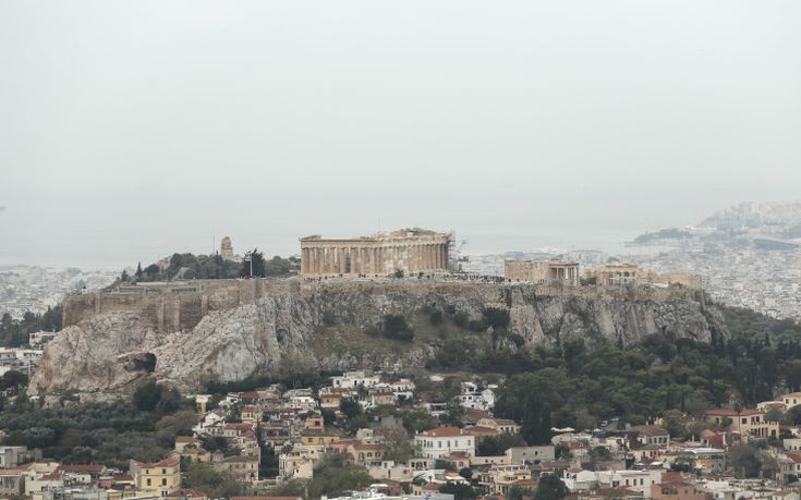 «Διακοσμητικά» τα αλευξικέραυνα στην Ακρόπολη -Εκτεθειμένο το μνημείο και οι επισκέπτες